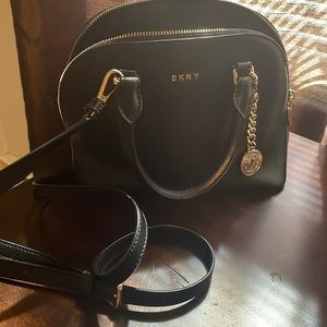 Black cross bag